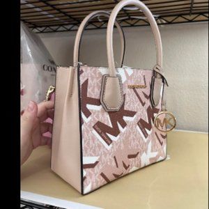 Michael Kors Mercer Tan Brown And White Leather Purse - NEW  Was $498